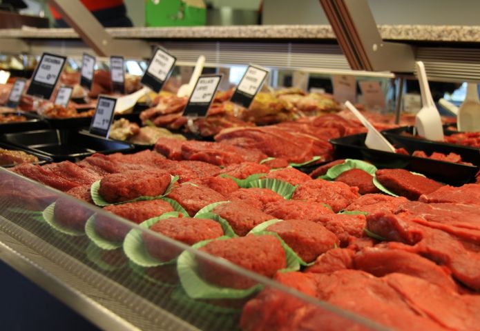 3-slagerij-bruintjes-winkel-vlees.jpg