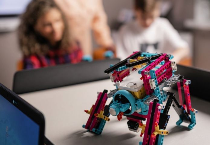 Workshop 'Programmeren met Lego Spike'